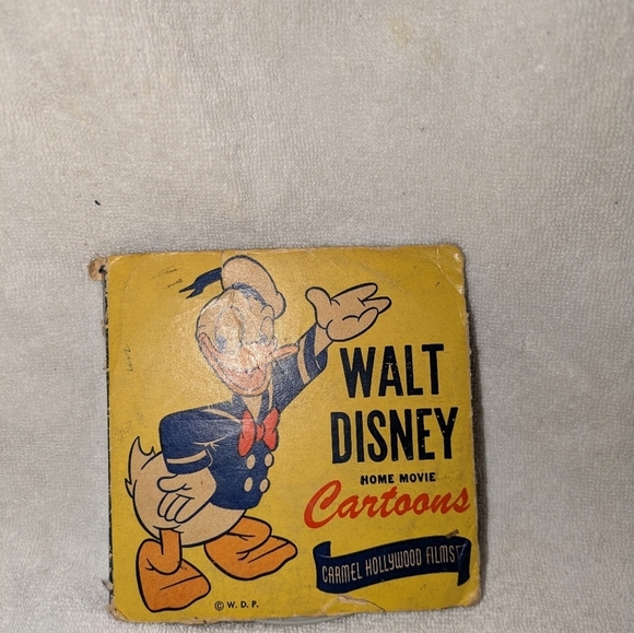 Disney Retro Mickey Mouse Yellow and Red Home Movie - Picture 3 of 7